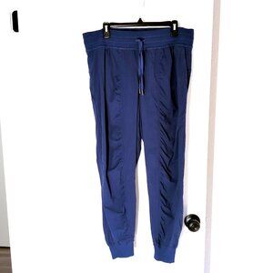 Lululemon Dance Studio Mid-Rise Jogger Pants 14 Psychic Blue ruched pockets